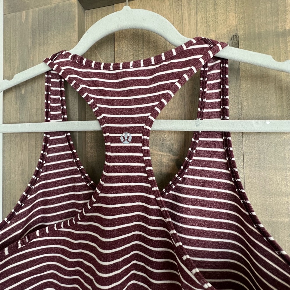 Lululemon tank top